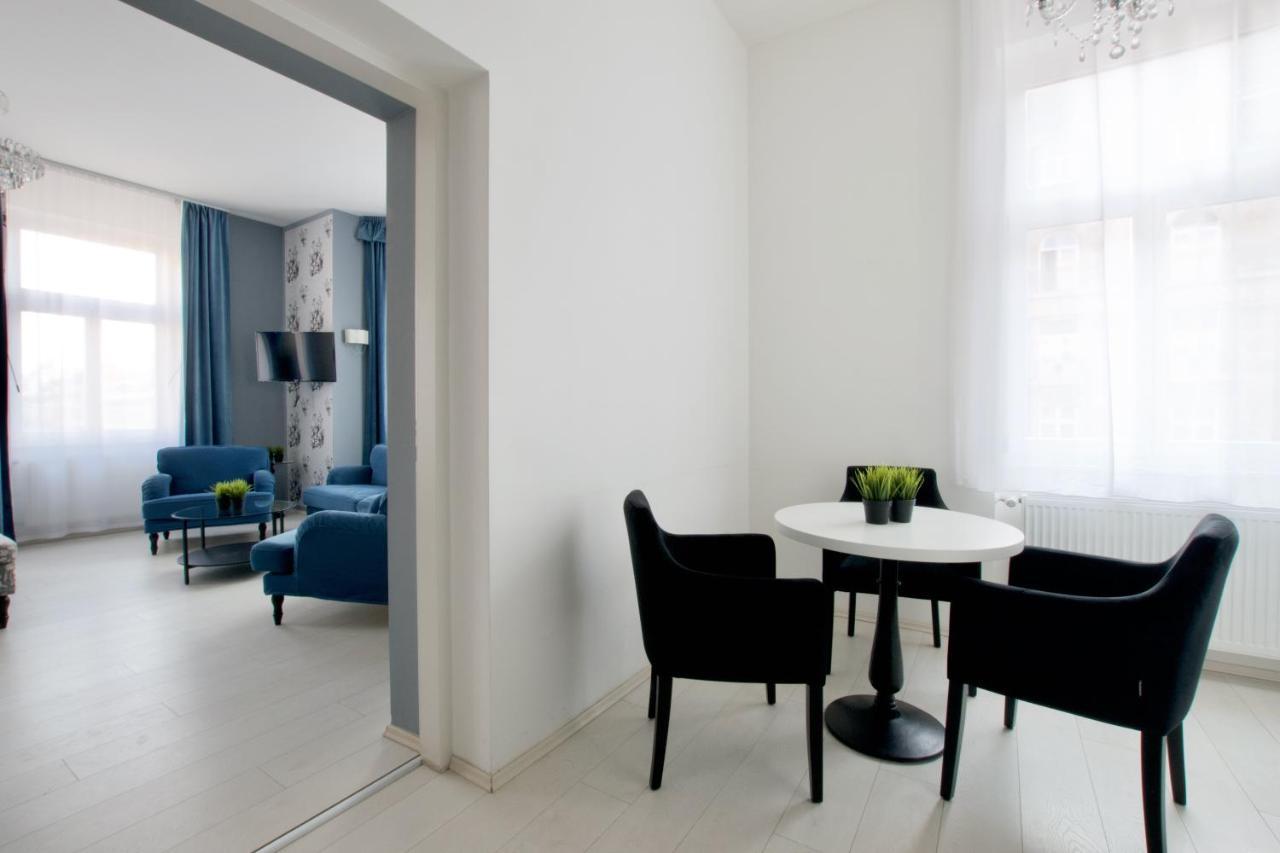 Premium Apartments By Hi5 - Astoria Square Budapest Bagian luar foto