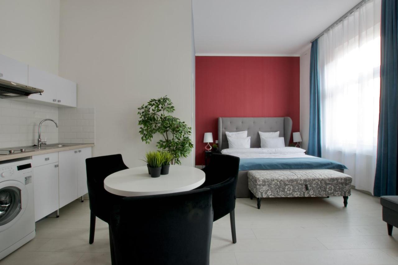 Premium Apartments By Hi5 - Astoria Square Budapest Bagian luar foto